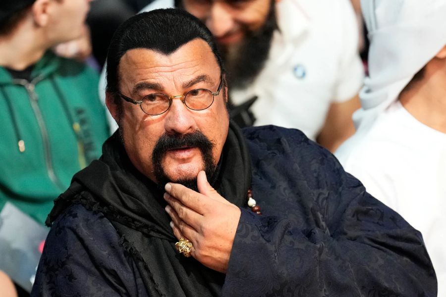 Steven seagal